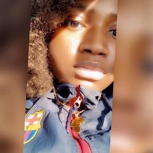 Meet your Posher, Aminat
